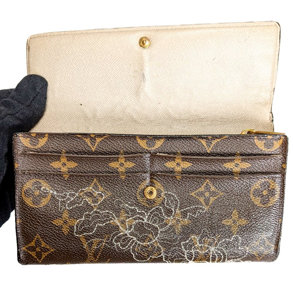 LOUIS VUITTON Ltd Edt. Dentelle Sarah Long Wallet - Picture 6 of 14